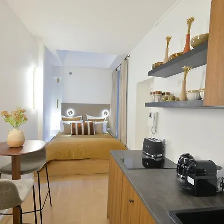 Apartment Bright And -